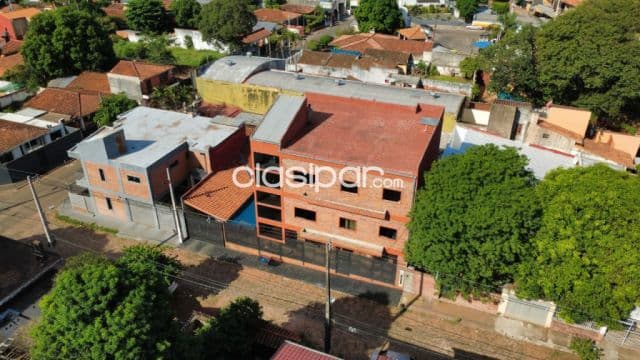 Oferta! Edificio en San Lorenzo, para vivienda y/o inversión — foto 1