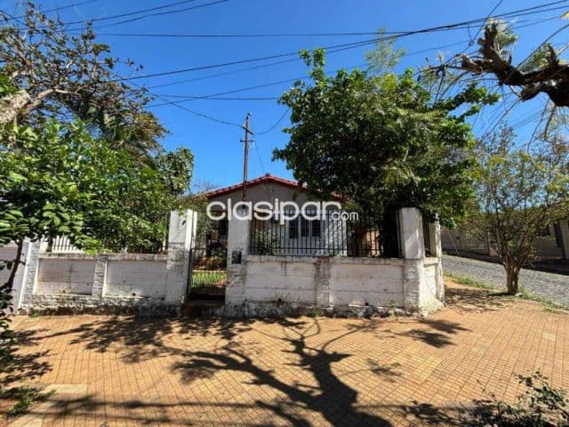 Casa en esquina 3 dormitorios barrio san pablo — foto 1