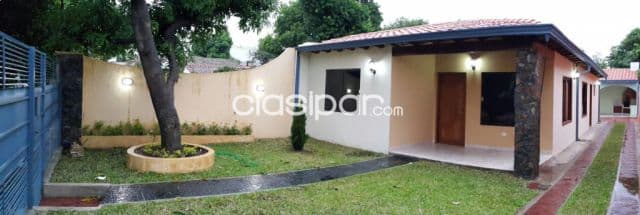 HERMOSA CASA barrio Jara _Asuncion