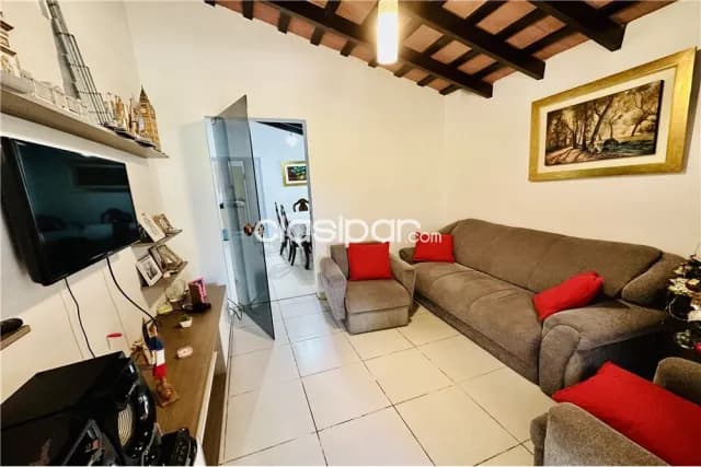 Amplia y funcional casa en barrio san pablo — foto 4
