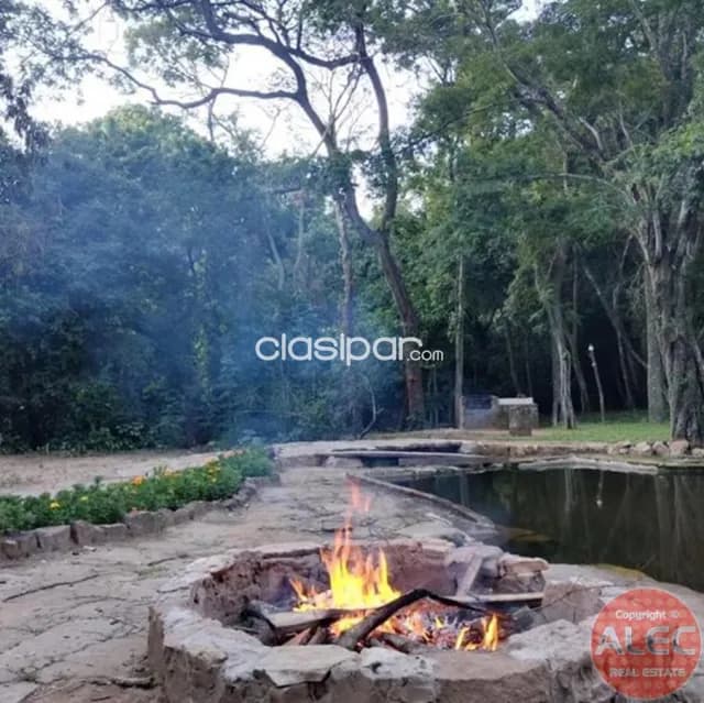 Valle de 4ha con casa y piscina natural en Mbatoví, foto 5