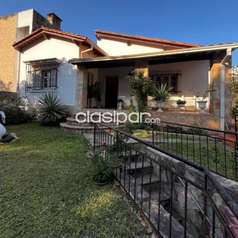 Terreno con edificación a reformar o demoler en Barrio Jara, foto 5