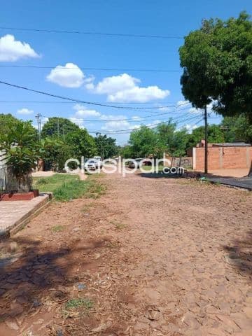 En Venta Terreno en Isla Bogado Luque