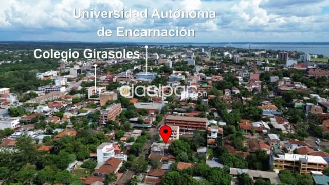 Local comercial ubicado en pleno centro de la ciudad de Encarnación — foto 4