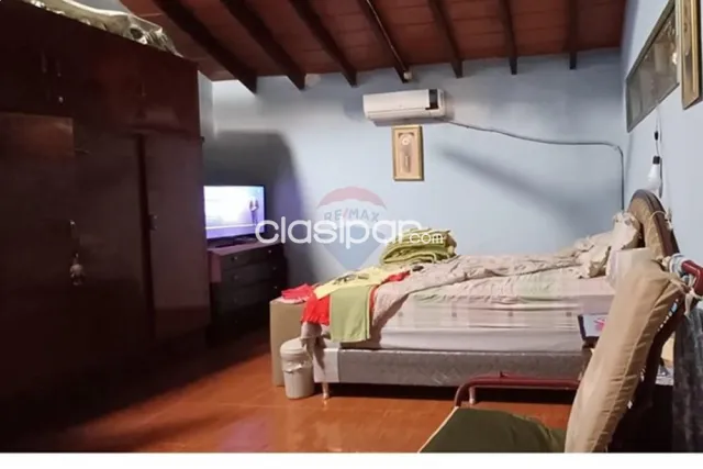 Casa - Venta - Luque, Central, Paraguay — foto 3