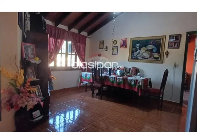Casa - Venta - Luque, Central, Paraguay — foto 5