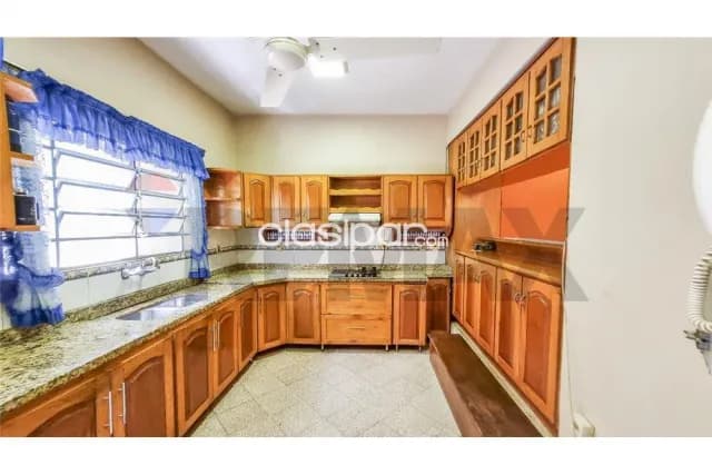 Casa - Venta - San Lorenzo, Central, Paraguay — foto 3