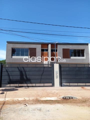 Duplex en Luque zona conmebol cod 6191