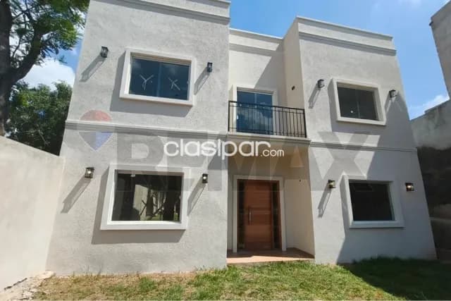Casa - Venta - Luque, Central, Paraguay — foto 2