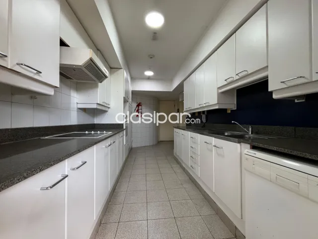 En venta departamento de 3 dormitorios y 2 cocheras en Villa Morra Asunción, foto 4