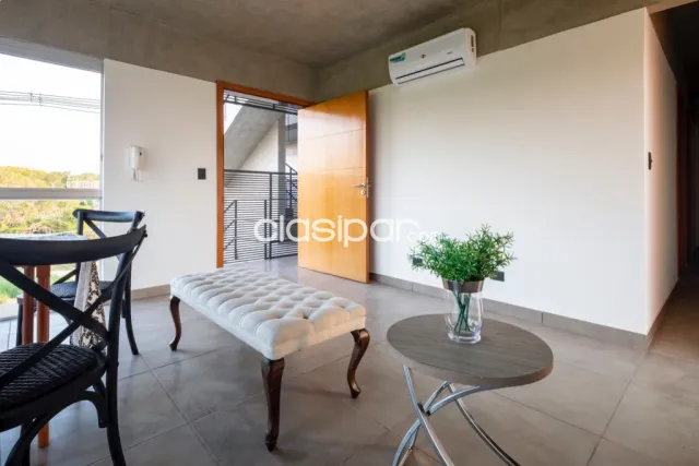 departamento en Edificio Clavelito sobre Avenida en Luque, foto 4