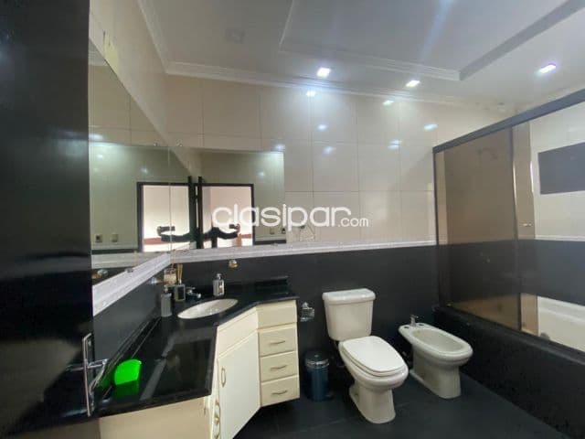 Casa en San Lorenzo barrio Las Mercedes cod 6575