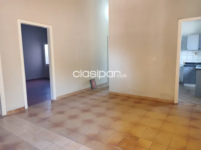 *Alquilo casa en Luque* 📍 Laurelty, cercano a Avda. Nanawa — foto 2