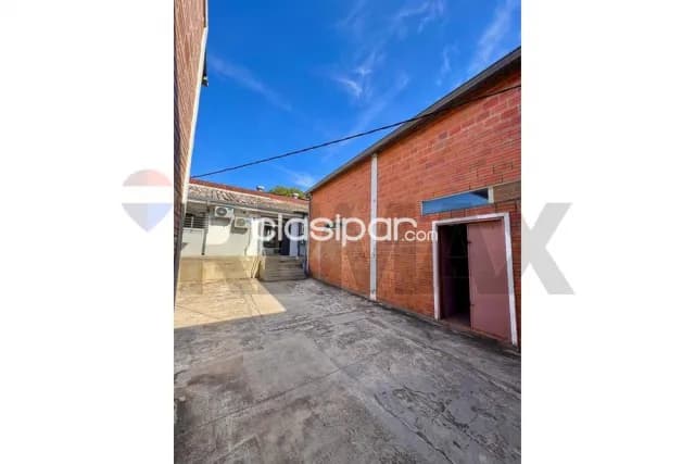 En venta local comercial sobre gral. Santos, foto 4