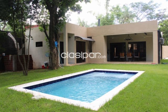 Casa a estrenar c/ piscina San Bernardino: 3 habitaciones y 2 baños