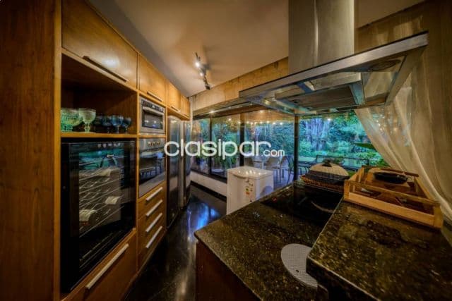 For Rent 4 Bedroom Luxury House In Asunción