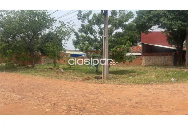 Terreno esquina Luque-laurelty s/1 de mayo c/sapucai c/14,24 mtrs de frente — foto 3