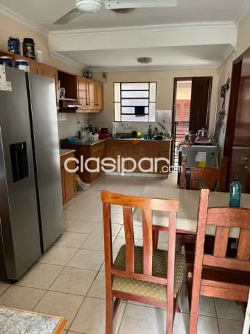 hermosa Residencia en Lambaré Barrio Kennedy A 100 Mts de Avda Perón, foto 5