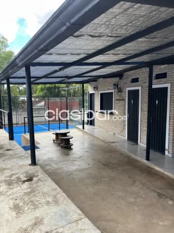Propiedad esquina en Lambaré complejo de padel en funcionamiento — foto 5
