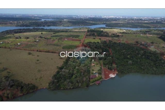 Casa amplia c/muelle y desembarcadero-bo.san francisco-hernandarias-terreno 2 hectar