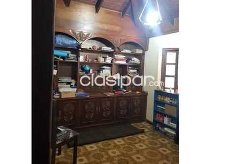 Casa en venta de 6 dormitorios - 2276 Bruselas, Ycuá Satí, Asunción, foto 3
