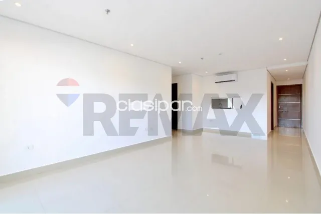 En venta – departamento en edificio emporium — foto 5