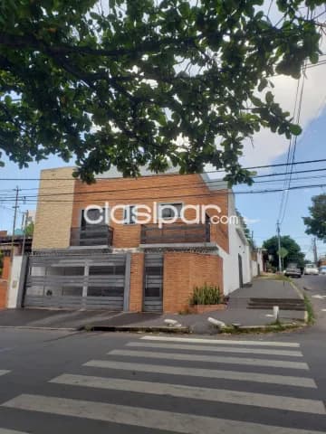 En VENTA, Casa en ESQUINA Barrio Obrero, Asunción de 3 Dormitorios. 2 Garage. (ID1935), foto 2