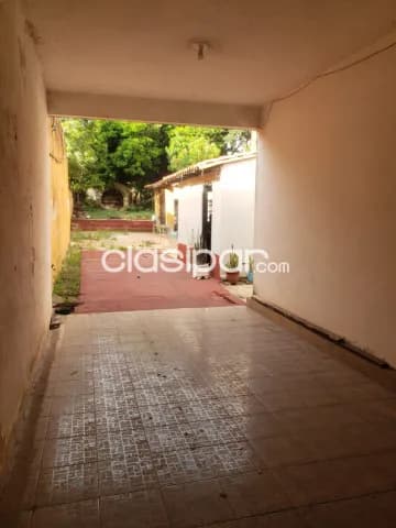 En VENTA Propiedad de 517 m2 en pleno Centro de Luque. Lugar de alto tránsito,(ID1939), foto 4