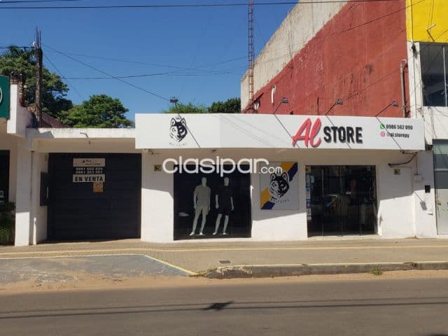 En VENTA Propiedad de 517 m2 en pleno Centro de Luque. Lugar de alto tránsito,(ID1939)