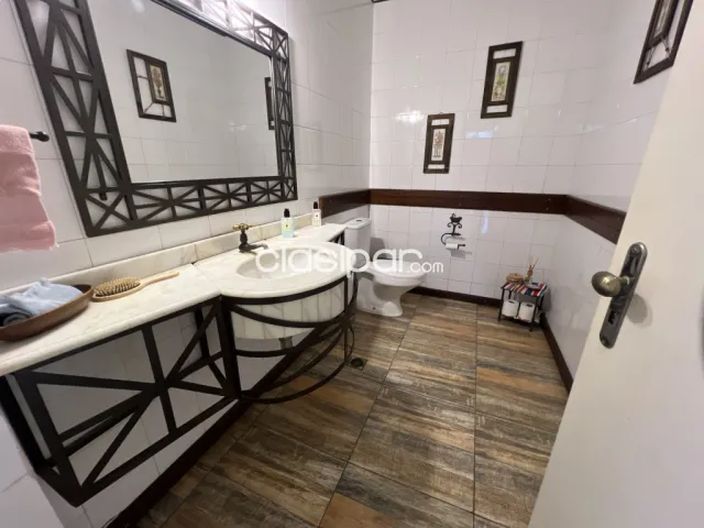 EN VENTA: Casa de 2 plantas con salida a dos Calles – Barrio Vista Alegre — foto 4