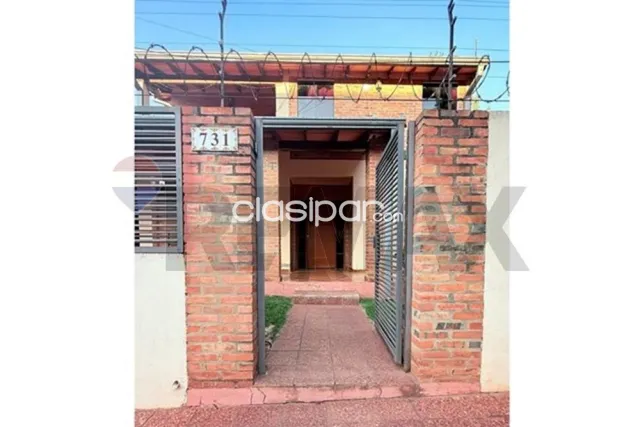 Casa con piscina en Lambaré, foto 2