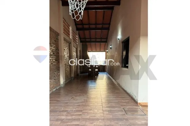 Casa con piscina en Lambaré, foto 4