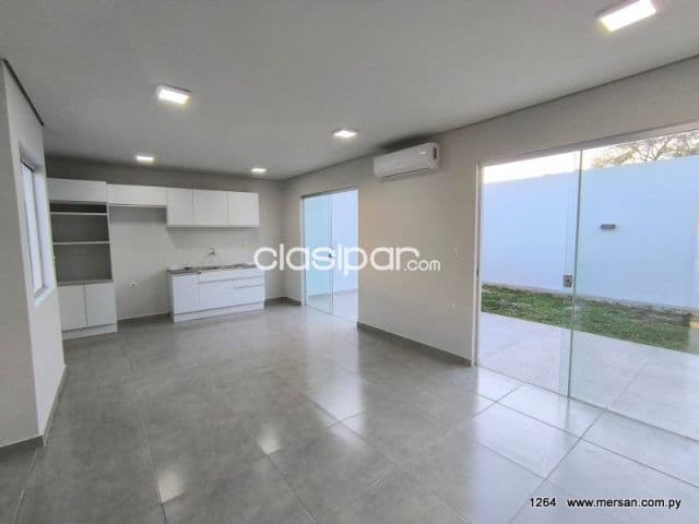 Casa toda p.b. 2 dorm. - cond. Barriovida San José, Luque (cód. 1264) — foto principal