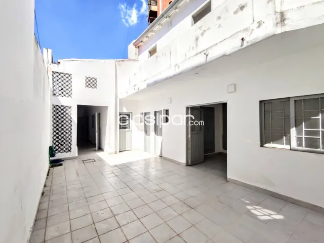 En venta propiedad sobre felix de azara, foto 4