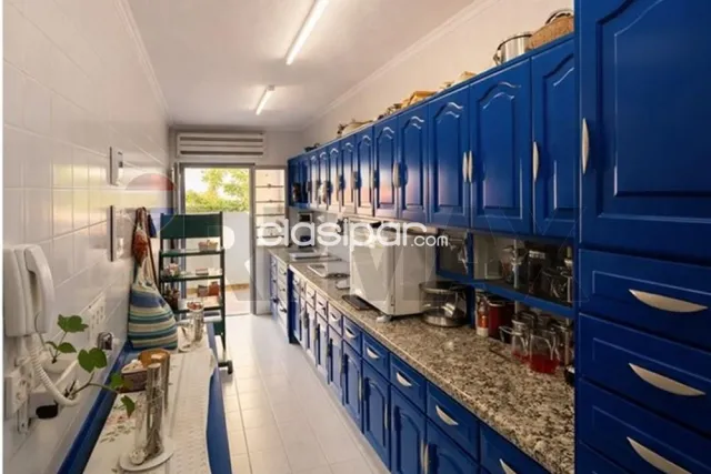 Amplia casa c/3 dormitorios en suite y baños,piscina Las Lomas-Carmelitas, foto 3