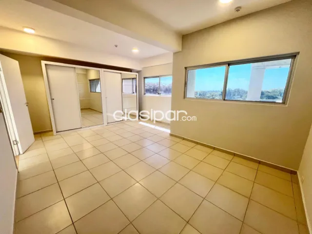 En Venta Amplio Departamento en Asunción V219 — foto 4