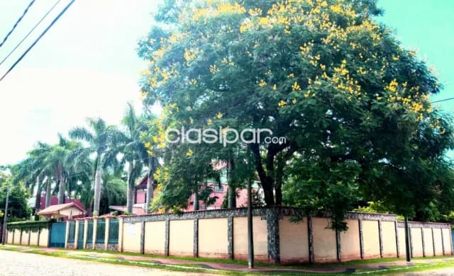 Inmueble residencial de gran porte ubicado estratégicamente en Asuncion, foto 3