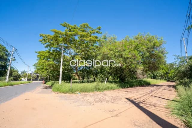 En Venta Amplio Terreno en Zona Yacht — foto 3