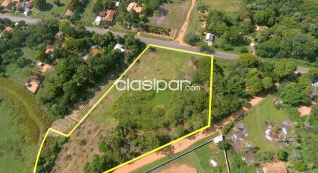 En Venta Terreno de 11.500 m2 en Ypane - Potrerito - V024 — foto 1