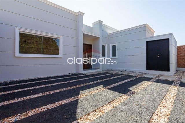 Casa - Venta - Luque, Central, Paraguay