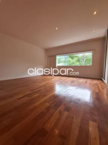 En venta departamento de 2 dormitorios en suite en condominio barrio ycua sati — foto 2