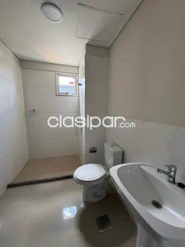 En venta departamento de 2 dormitorios en Lambaré, foto 4