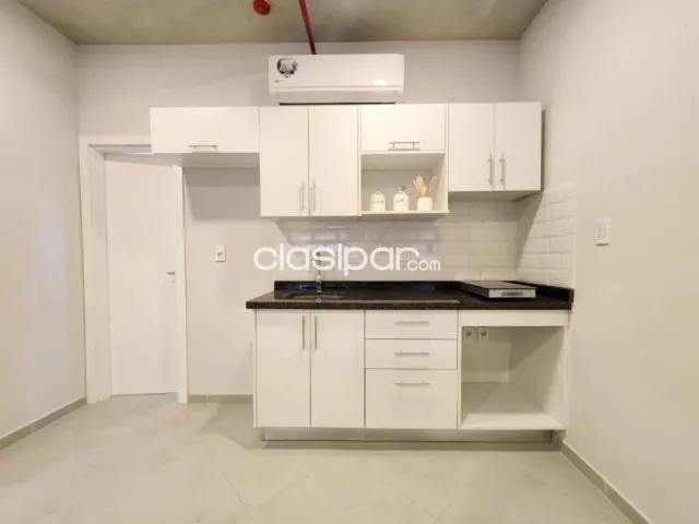 En venta departamento de 3 dor en el centro de Luque, foto 4
