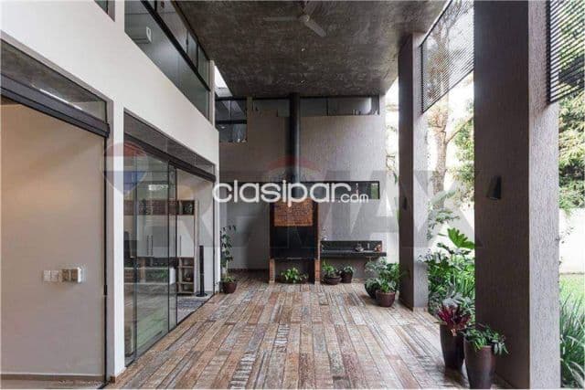 Imponente residencia en Recoleta