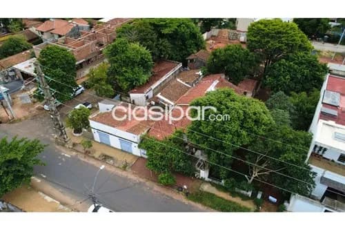 En venta amplia propiedad en esquina en barrio Ycua Sati, foto 4