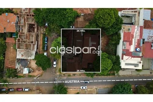 En venta amplia propiedad en esquina en barrio Ycua Sati, foto 5