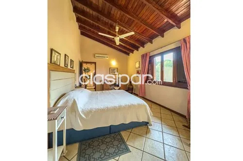 PROPIEDAD EN ESQUINA Hermosa y amplia residencia en Fernando de la Mora zona norte, foto 4