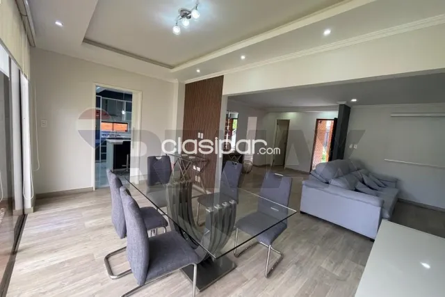 Casa remodelada semi amoblada en barrio cerrado — foto 2