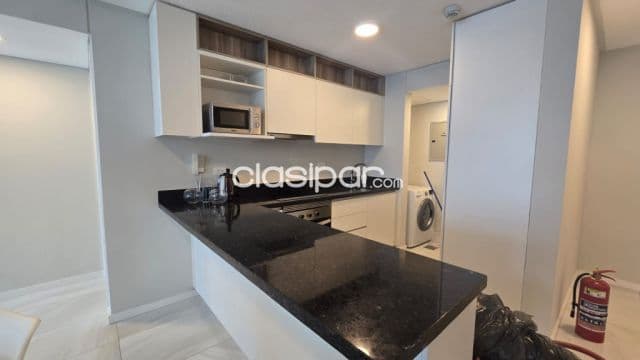 Departamento amoblado de 2 habitaciones en exclusivo complejo habitacional de m.r.a