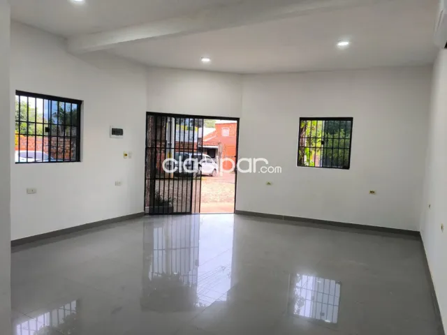 Salon comercial en esquina- barrio san miguel, foto 5